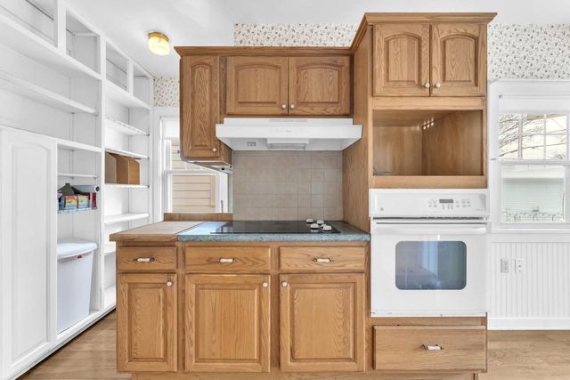 909 Augusta STREET, Racine, WI 53402