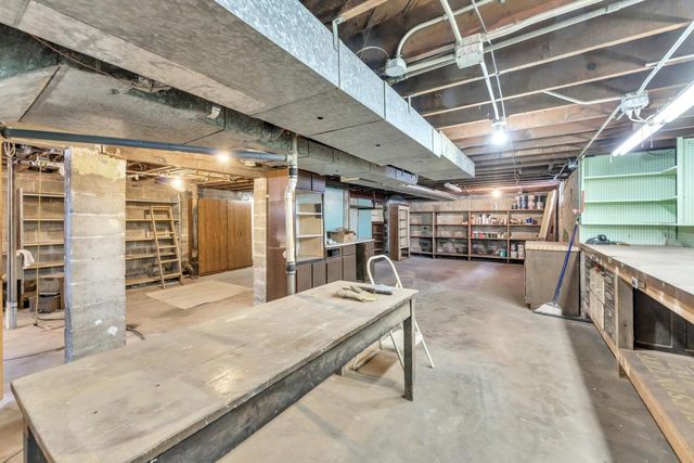 909 Augusta STREET, Racine, WI 53402