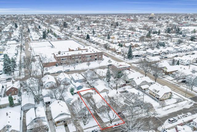 909 Augusta STREET, Racine, WI 53402