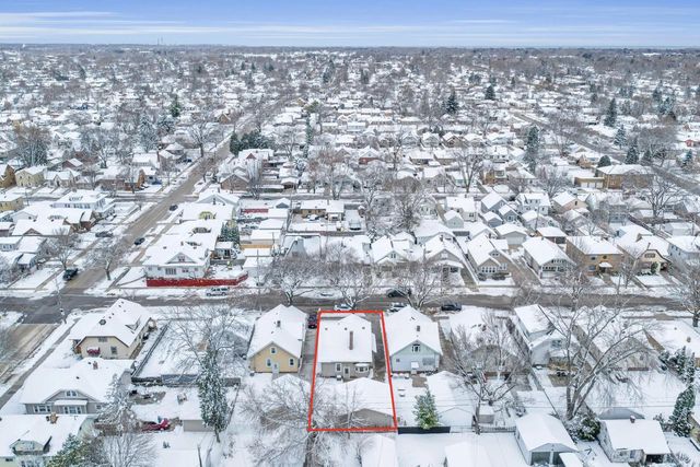 909 Augusta STREET, Racine, WI 53402