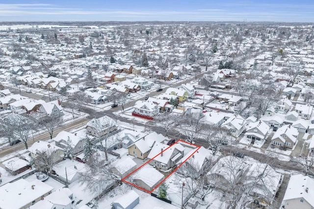 909 Augusta STREET, Racine, WI 53402