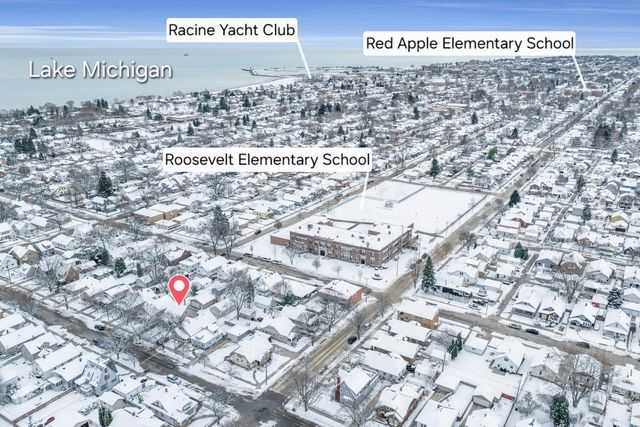 909 Augusta STREET, Racine, WI 53402