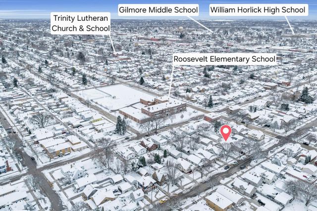 909 Augusta STREET, Racine, WI 53402