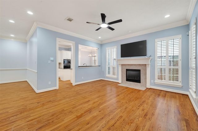 5835 Val Verde Street, Houston, TX 77057