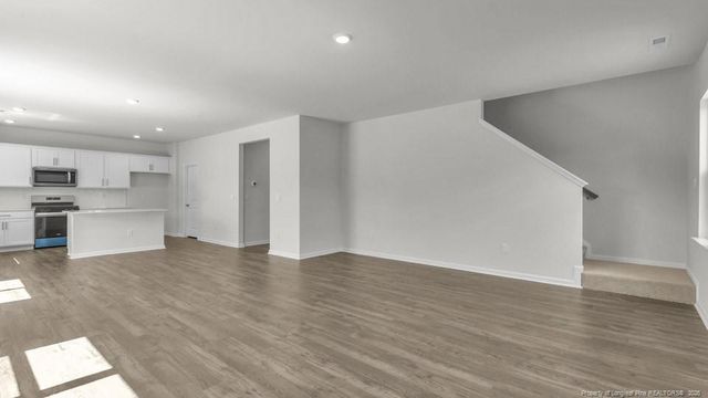 337 Hartfield Avenue, Raeford, NC 28376