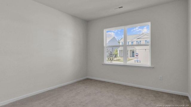 337 Hartfield Avenue, Raeford, NC 28376