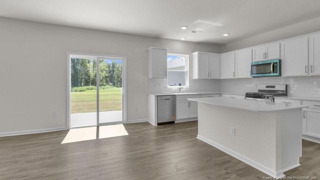 337 Hartfield Avenue, Raeford, NC 28376