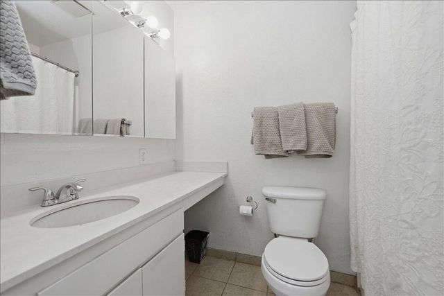 2036 N Mira Vista Way, Palm Springs, CA 92262