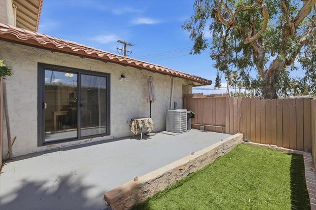 2036 N Mira Vista Way, Palm Springs, CA 92262