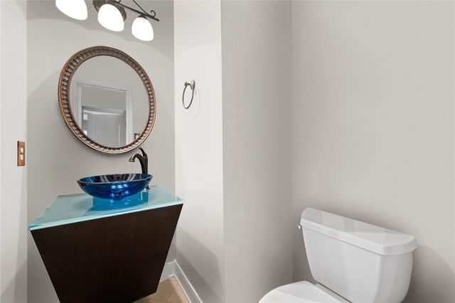 9315 Woodwind Lakes Drive, Houston, TX 77040