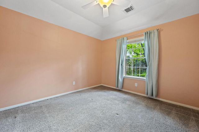 9315 Woodwind Lakes Drive, Houston, TX 77040