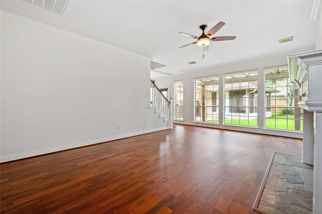 9315 Woodwind Lakes Drive, Houston, TX 77040