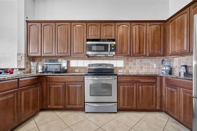 241 Gazetta Way, West Palm Beach, FL 33413