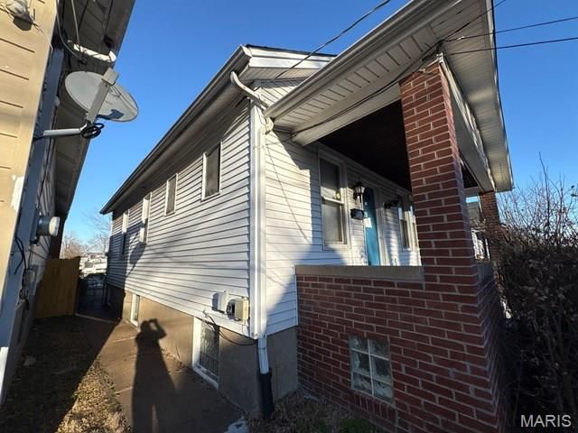 4083 Schiller Place, St Louis, MO 63116