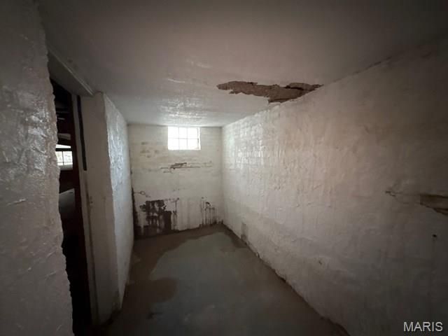 4083 Schiller Place, St Louis, MO 63116