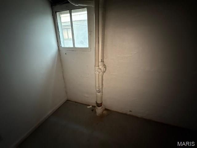 4083 Schiller Place, St Louis, MO 63116