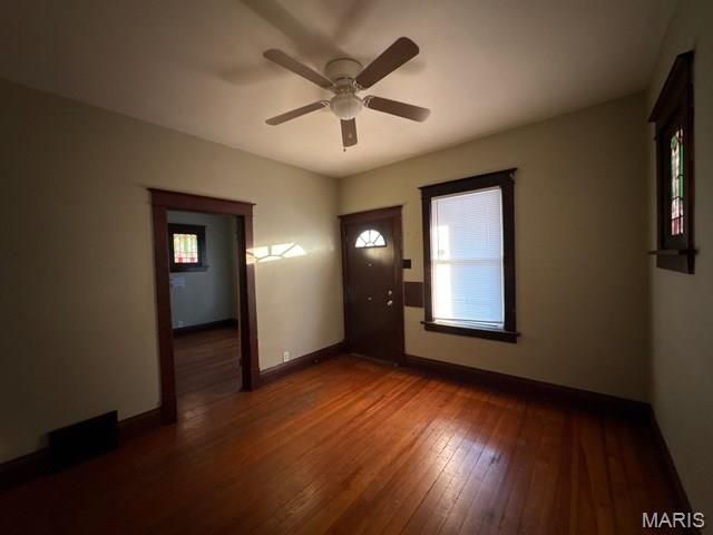 4083 Schiller Place, St Louis, MO 63116