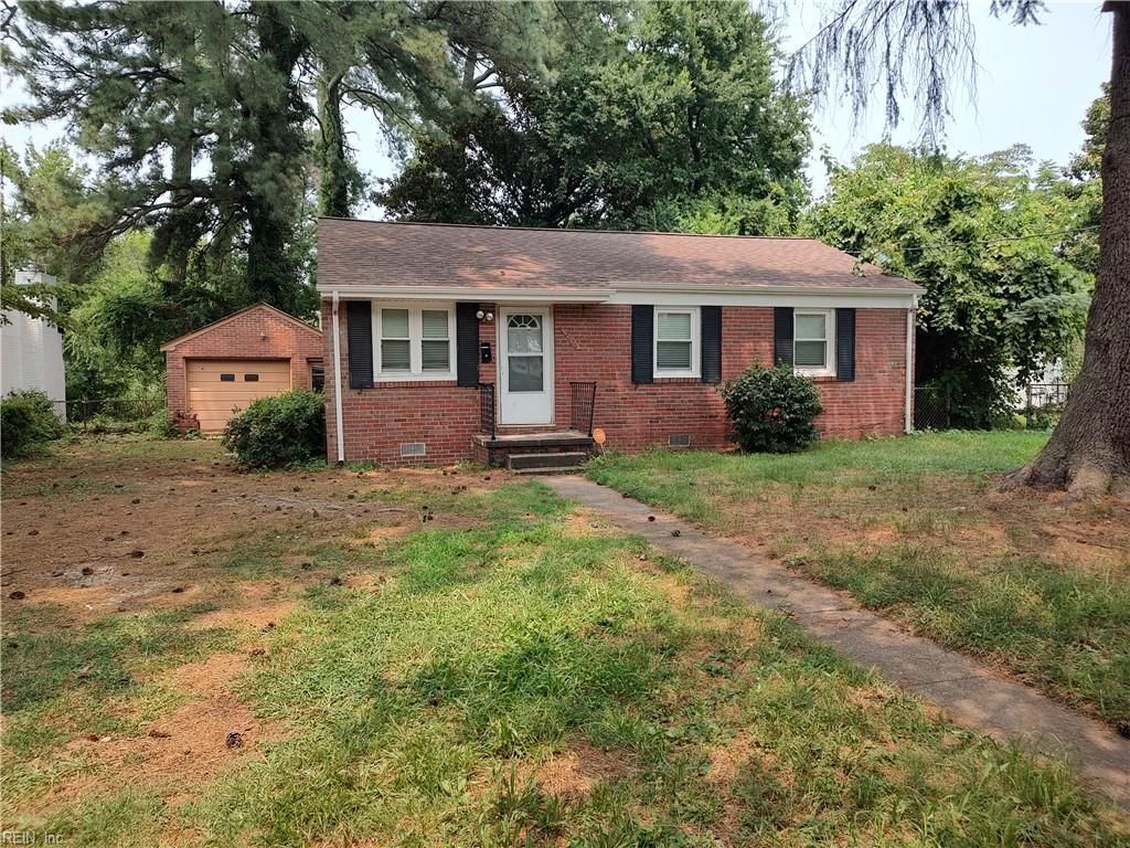 2056 Atwater CIR, Norfolk, VA 23509