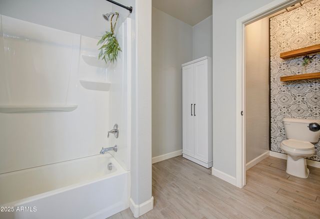 6219 W ORCHID Lane, Glendale, AZ 85302