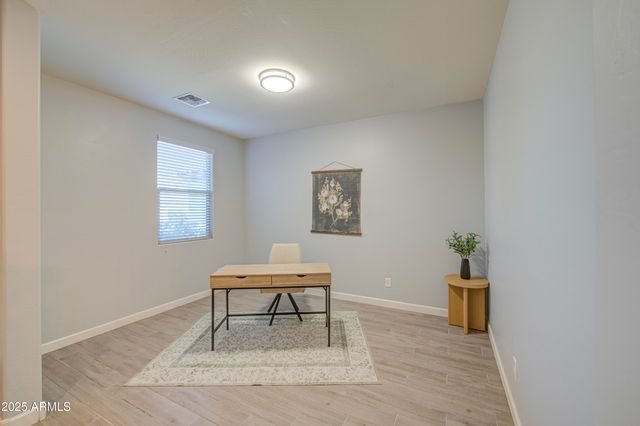 6219 W ORCHID Lane, Glendale, AZ 85302