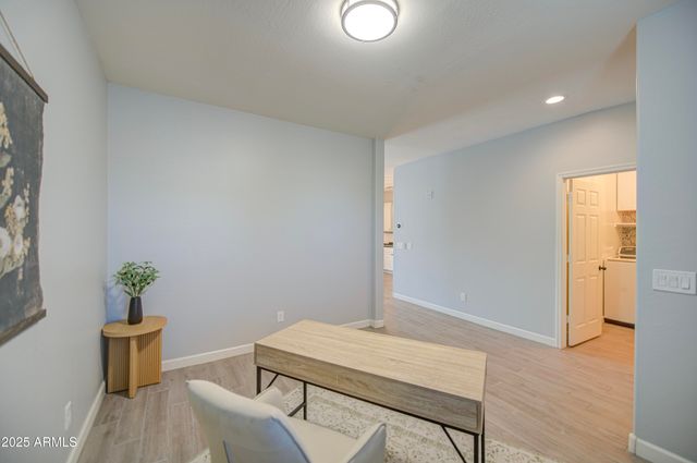 6219 W ORCHID Lane, Glendale, AZ 85302