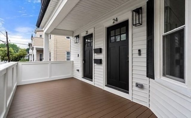 22 Charnwood Rd B, Somerville, MA 02144