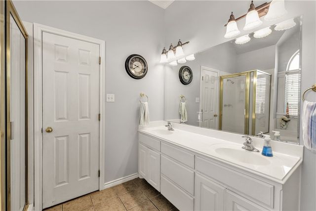 4439 Woodland Ridge Court, College Station, TX 77845