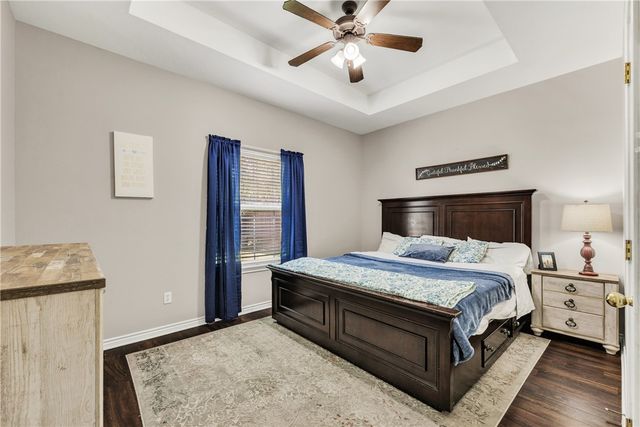 4439 Woodland Ridge Court, College Station, TX 77845