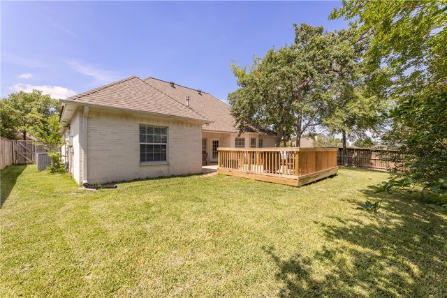 4439 Woodland Ridge Court, College Station, TX 77845