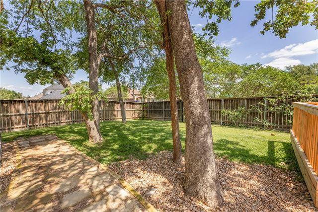 4439 Woodland Ridge Court, College Station, TX 77845