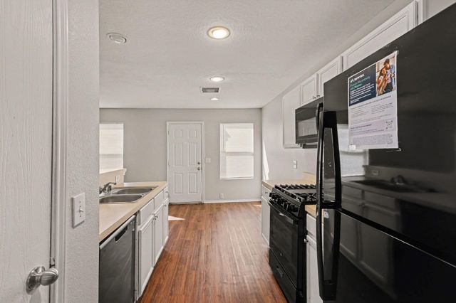 827 Grand Plains Drive, Houston, TX 77090