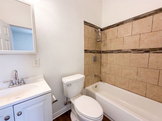 1216 Bessie Street, Fort Worth, TX 76104