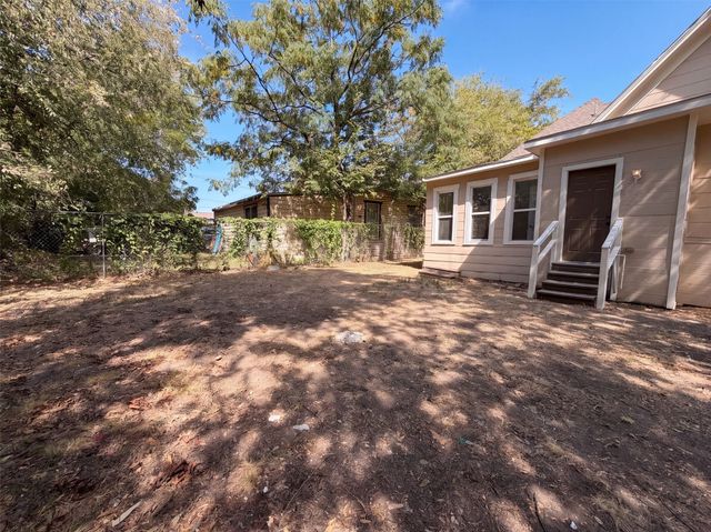 1216 Bessie Street, Fort Worth, TX 76104