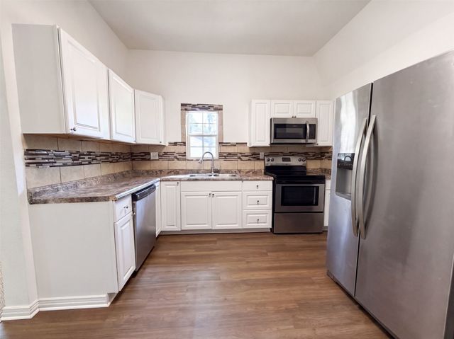 1216 Bessie Street, Fort Worth, TX 76104