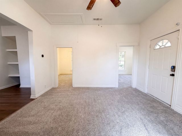 1216 Bessie Street, Fort Worth, TX 76104