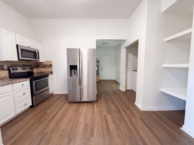 1216 Bessie Street, Fort Worth, TX 76104