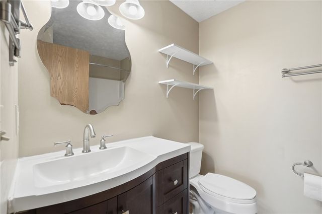 4248 Powell Road, Huber Heights, OH 45424