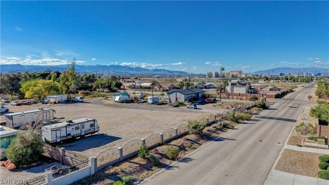 11015 Haven Street, Las Vegas, NV 89183