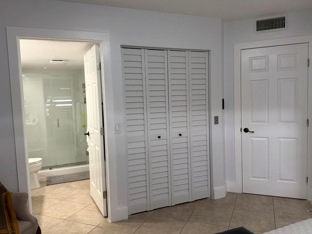 13705 SW 12TH Street 311B, Pembroke Pines, FL 33027