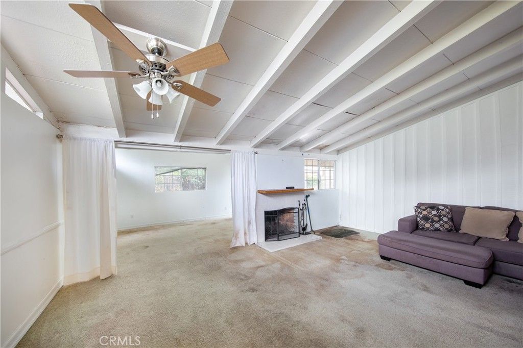 Image 5 of property listing at 7421 Ostrom Avenue, Van Nuys, CA 91406