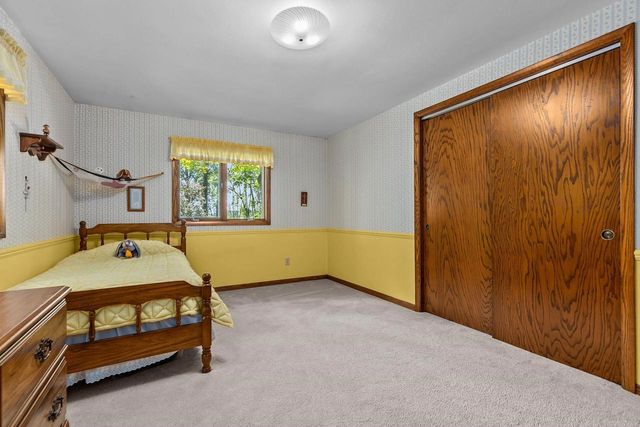 W596 BIRCH DRIVE, Pulaski, WI 54163