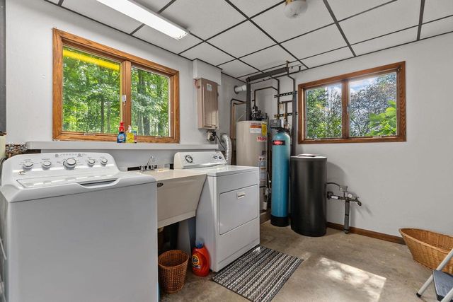 W596 BIRCH DRIVE, Pulaski, WI 54163