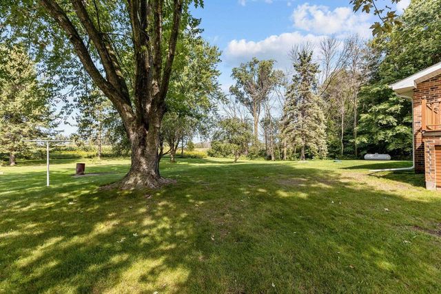W596 BIRCH DRIVE, Pulaski, WI 54163