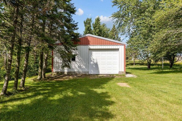 W596 BIRCH DRIVE, Pulaski, WI 54163