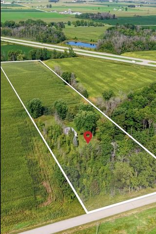 W596 BIRCH DRIVE, Pulaski, WI 54163