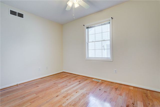73 Logans Run, Greece, NY 14626