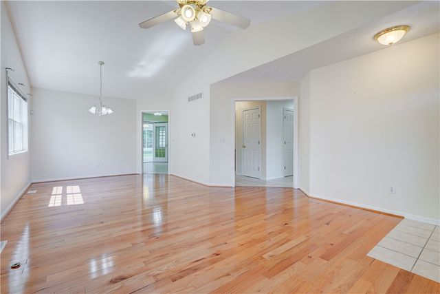 73 Logans Run, Greece, NY 14626