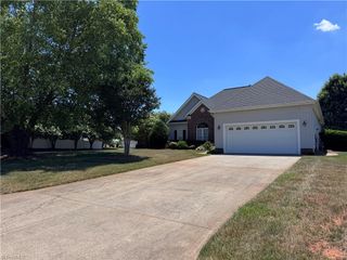 105 Old Course Drive, Advance, NC 27006