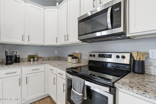 3536 HAWTHORN Way, Orange Park, FL 32065