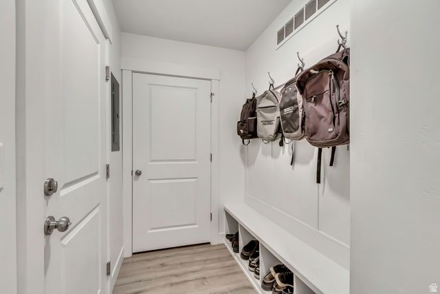 2079 W 1715 CT, West Haven, UT 84401